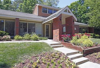 Woodlake Downs in Raleigh, NC - Building Photo - Building Photo