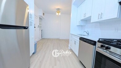 18-44A 21st Dr in Queens, NY - Building Photo - Building Photo