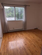 444 Rue Moreau in St-Eustache, QC - Building Photo - Building Photo