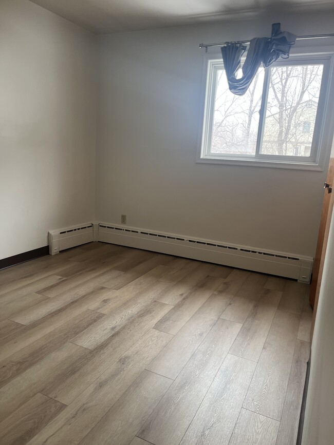 409 4th Av N in Saskatoon, SK - Building Photo - Building Photo