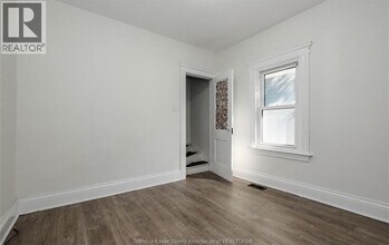 1444 Howard Ave in Windsor, ON - Building Photo - Building Photo