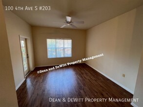 100 4th Ave S, Unit 203 in St. Petersburg, FL - Building Photo - Building Photo