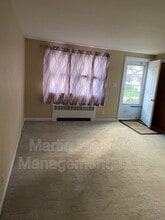 50 Neillian St in Bedford, MA - Building Photo - Building Photo