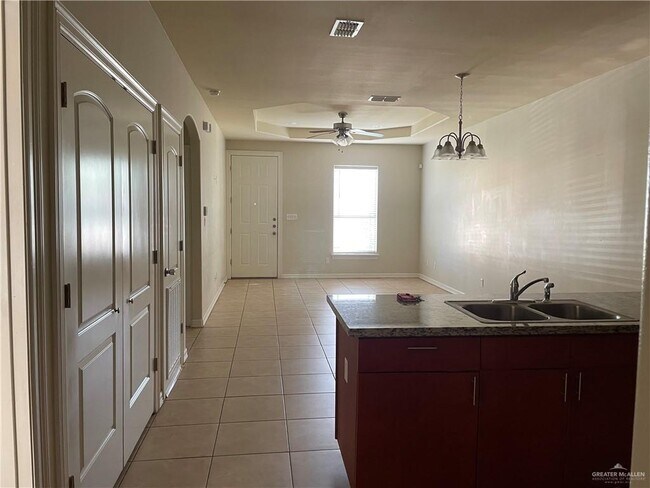2011 Chance Dr in Edinburg, TX - Building Photo - Building Photo