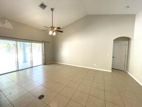 1171 Tamango Dr in West Melbourne, FL - Building Photo - Building Photo