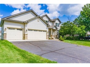 1216 S Windmill Creek in Waconia, MN - Building Photo - Building Photo
