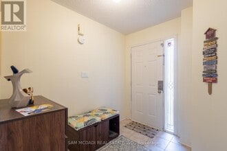 3158 Clayhill Rd in Mississauga, ON - Building Photo - Building Photo