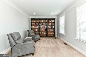 15783 Berkhamstead Pl in Leesburg, VA - Building Photo - Building Photo