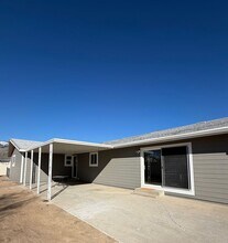 509 Sonoma St in Carson City, NV - Building Photo - Building Photo