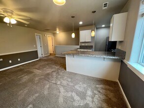 3407 Sharon Way in White City, OR - Building Photo - Building Photo