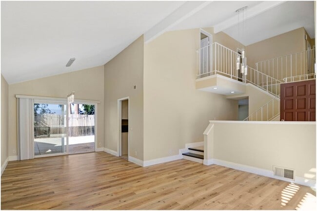 23521 Lochlomond St in Laguna Niguel, CA - Building Photo - Building Photo