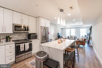 747 N 20th St in Philadelphia, PA - Building Photo - Building Photo