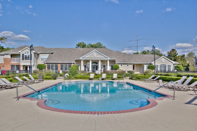 Arbors On Reservoir in Ridgeland, MS - Foto de edificio - Building Photo
