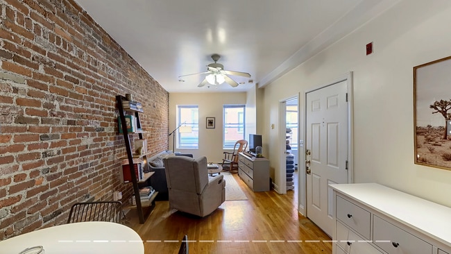 90 Prince St, Unit 9 in Boston, MA - Building Photo - Building Photo