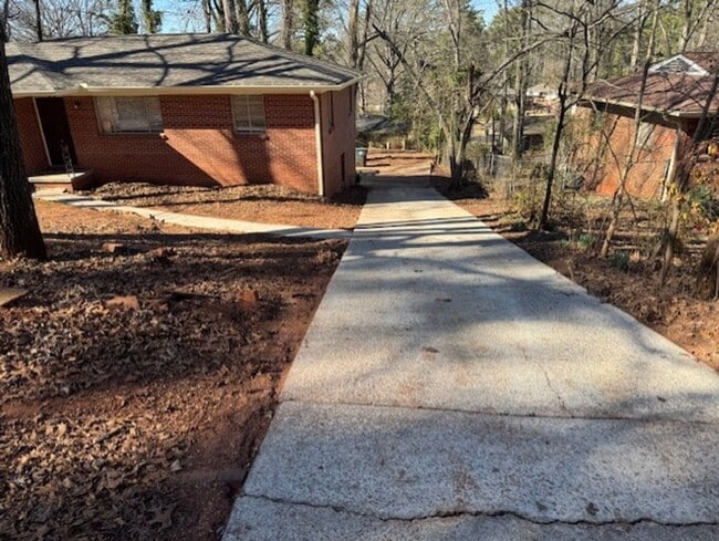 630 Lisa Ln in Birmingham, AL - Building Photo - Building Photo