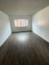 1515 E 20th St, Unit 1 in Long Beach, CA - Building Photo - Building Photo