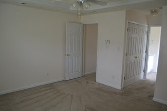 5403 Steelrail End in Hope Mills, NC - Building Photo - Building Photo