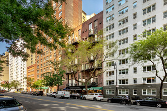 435 E 86th St in New York, NY - Foto de edificio - Building Photo