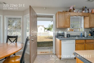 225 22nd E St in Tuscaloosa, AL - Building Photo - Building Photo