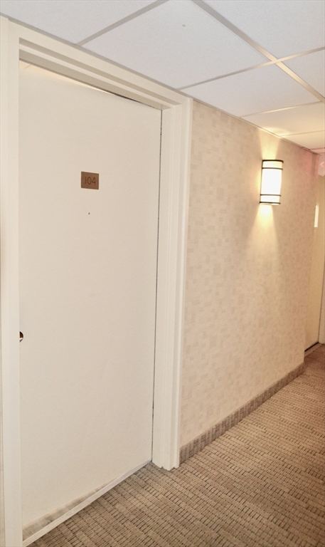 135 Pleasant St in Brookline, MA - Building Photo - Building Photo
