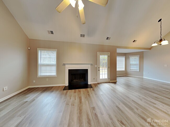 31 Cole Meadows Pl in Douglasville, GA - Building Photo - Building Photo