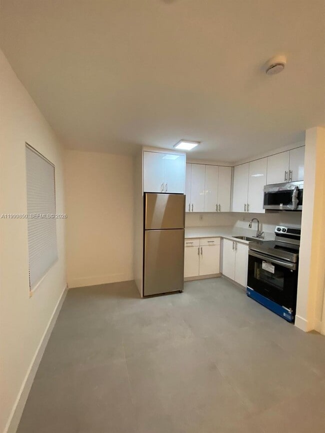 property at 615 NE 3rd St