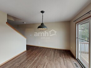 69 Hutchison St in South Bloomfield, OH - Building Photo - Building Photo