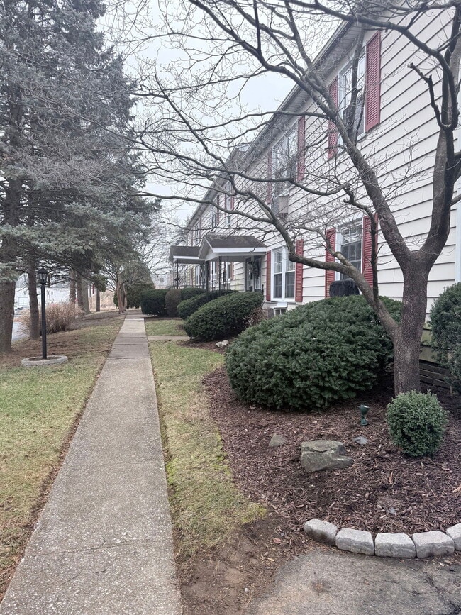 4597 Ethel St in Harrisburg, PA - Building Photo - Building Photo