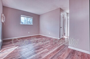 2735 Joyce Ave in Columbus, OH - Building Photo