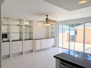 143 Middlebury Dr in Jupiter, FL - Building Photo - Building Photo