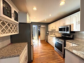 37 Homer Ave in Cambridge, MA - Building Photo - Building Photo