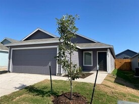 1021 Raintree Rd in Princeton, TX - Building Photo