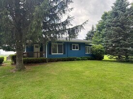 16664 J Dr S in Marshall, MI - Building Photo