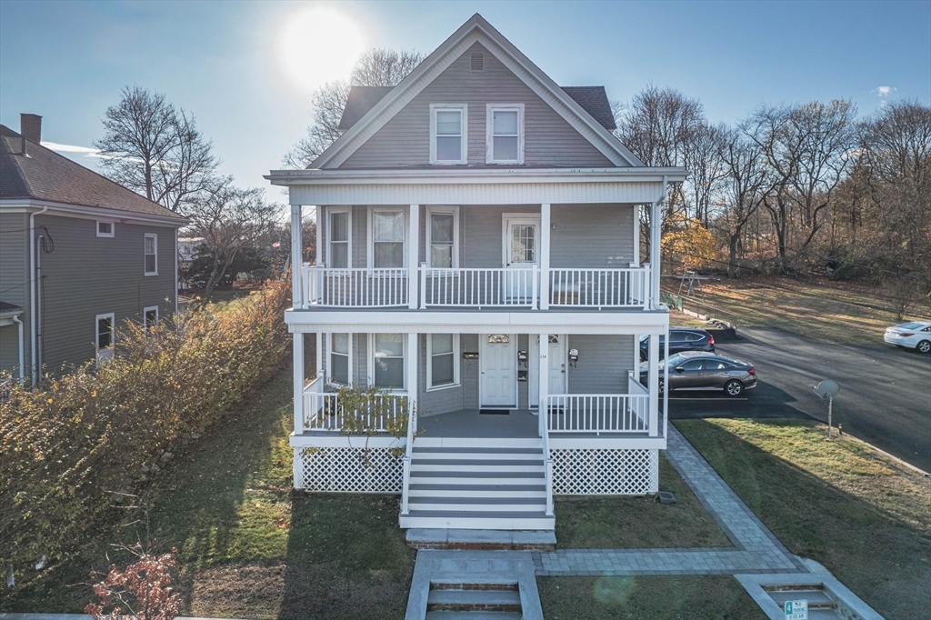 220 Loring Ave in Salem, MA - Building Photo