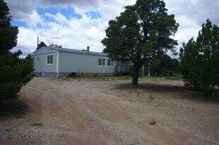 2542 S 9100 W in Cedar City, UT - Building Photo
