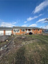 964 Country Club Dr in Zanesville, OH - Building Photo - Building Photo