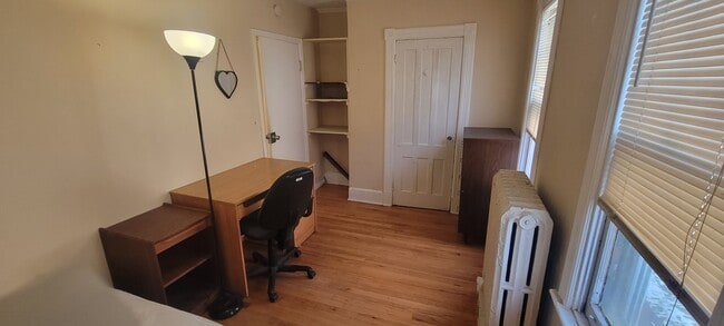 310 Western Ave, Unit 2 in Albany, NY - Building Photo - Building Photo