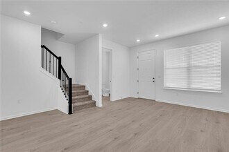 13235 Calming Breeze Wy in Winter Garden, FL - Building Photo - Building Photo