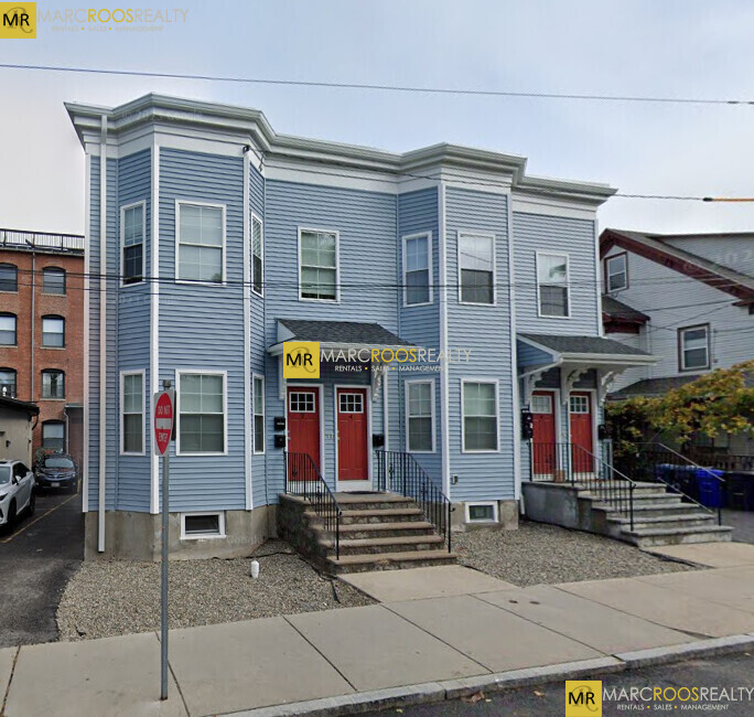 6A Islington St in Boston, MA - Building Photo