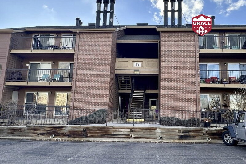 4899 S Dudley St in Littleton, CO - Building Photo