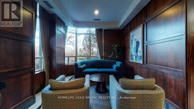 35 Finch Ave E in Toronto, ON - Building Photo - Building Photo