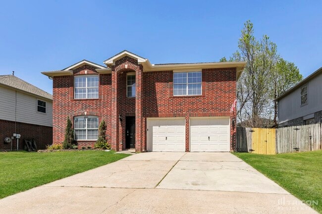 property at 12094 La Salle Oaks