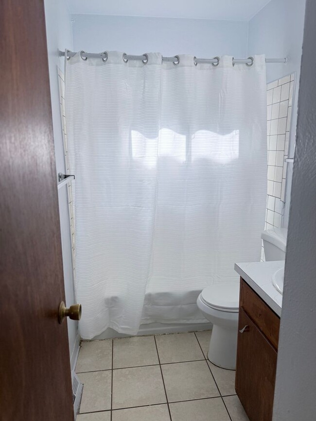 property at 1634 Merrill Ave