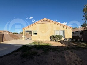 438 S Douglas Wash Rd in Vail, AZ - Foto de edificio - Building Photo