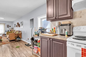 270 Elizabeth St in Guelph, ON - Building Photo - Building Photo