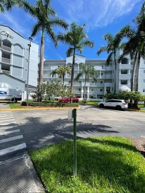 10700 NW 66th St, Unit 302