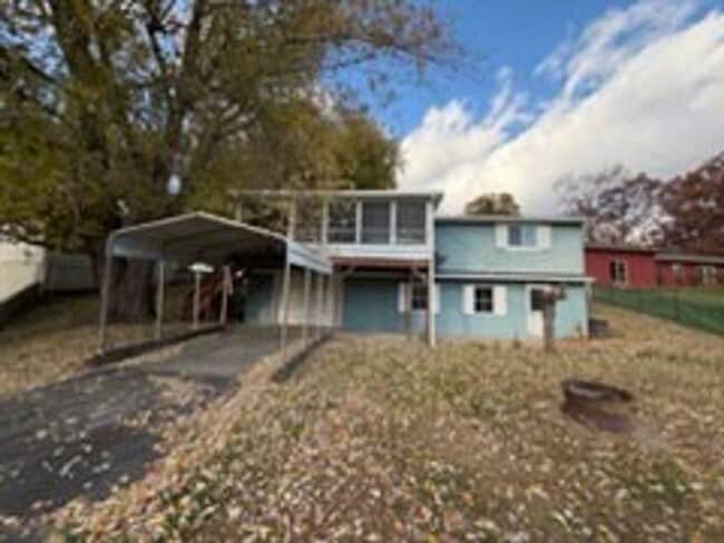 property at 7510 E 620 S