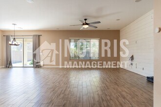 115 W Blue Lagoon Dr in Casa Grande, AZ - Building Photo - Building Photo