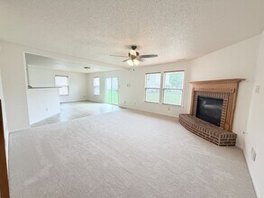 1795 Feather Reed Ln in Greenwood, IN - Building Photo - Building Photo