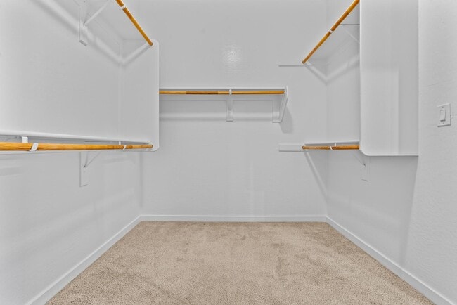 property at 250 W Queen Creek Rd